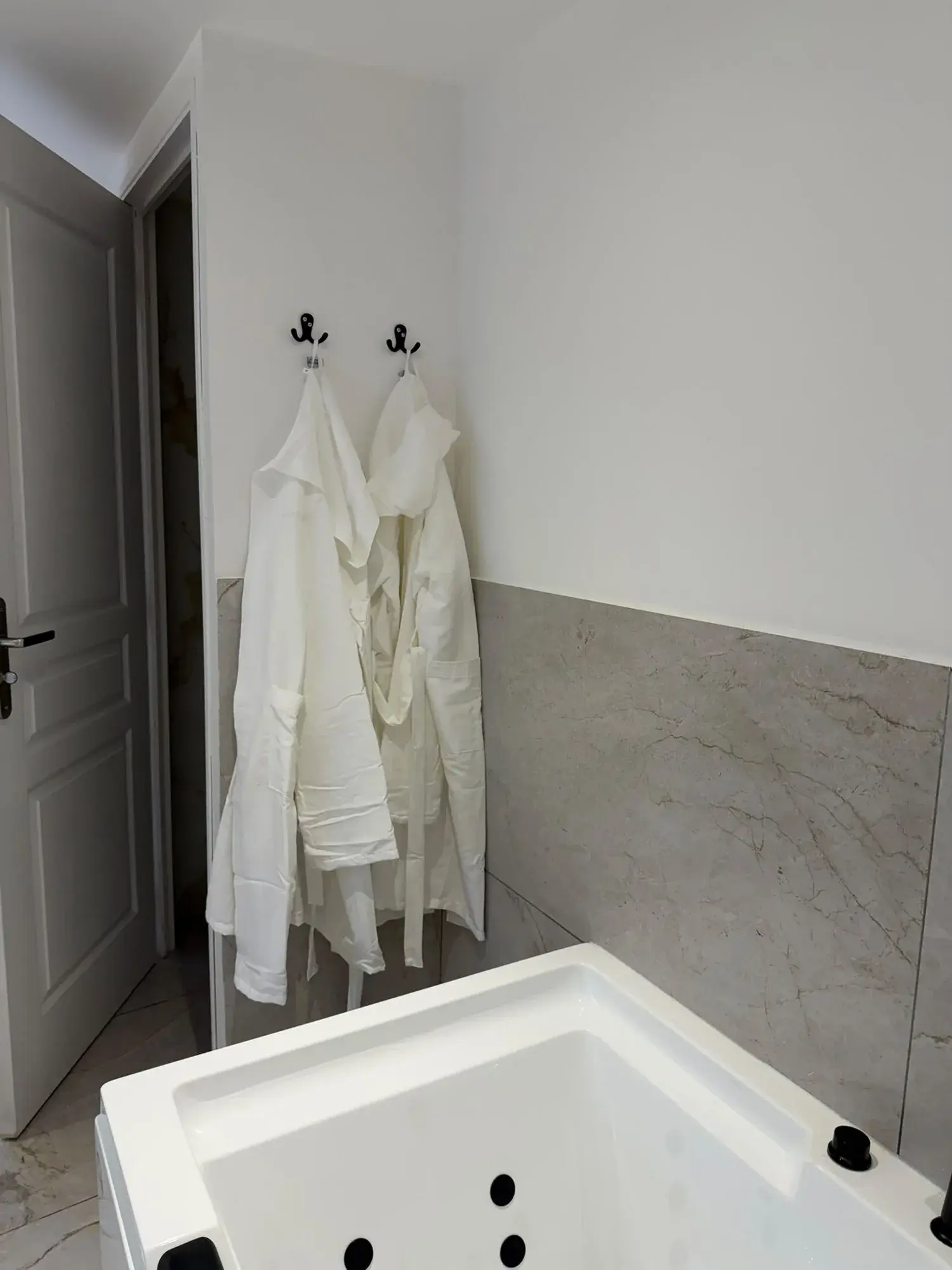 Peignoirs et jacuzzi